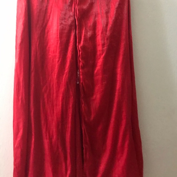 Little Red Riding Hood - Picture 4 of 12